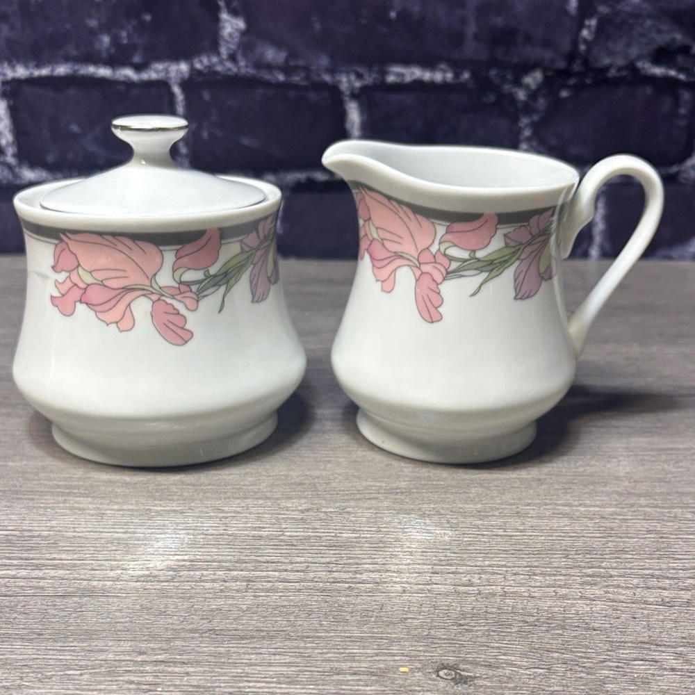 Vintage Noritake New Decade Sugar and Creamer